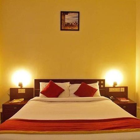 Maya International Hotel Mangalore Eksteriør billede